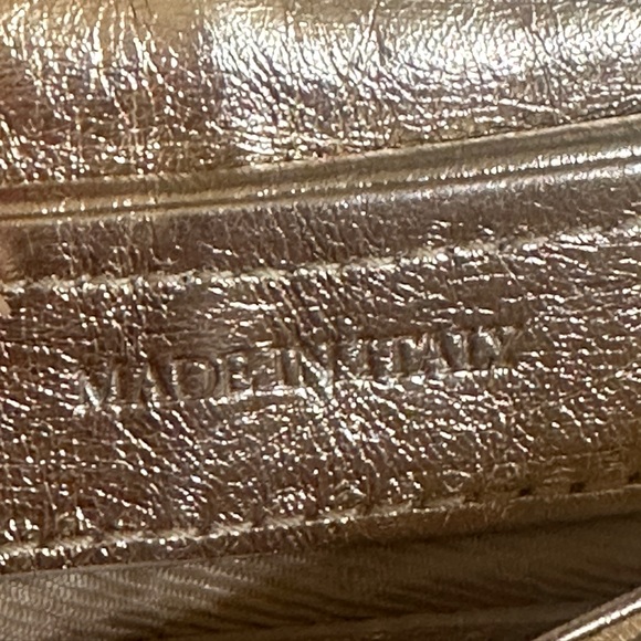 Burberry Wristlet Bag - Picture 3 of 14